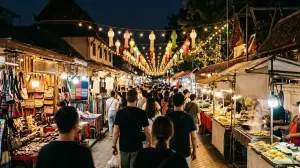 Ночные рынки: Walking Street и Night Bazaar